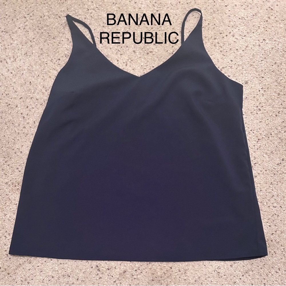 Banana Republic Navy Blue Adjustable Strap Cami. Lined. Medium. NWOT.